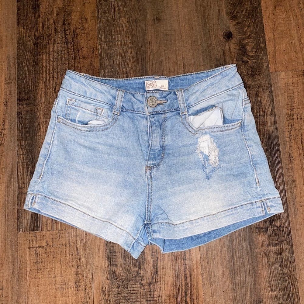 Acid Wash Distressed Shorts 